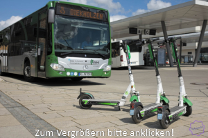 E_Scooter_Bus.jpg E-Scooter am Busbahnhof