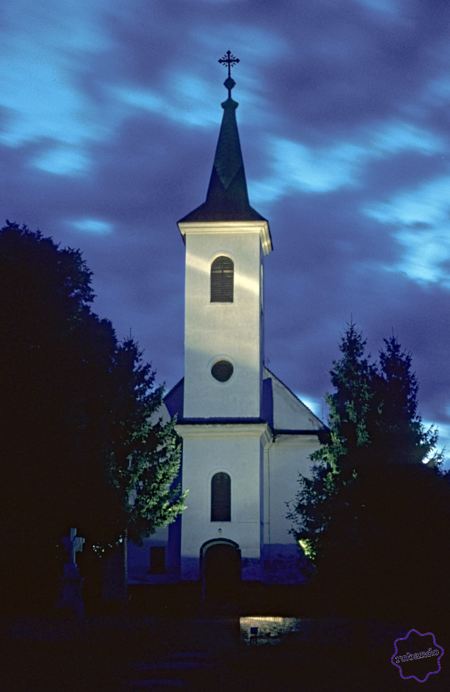 Galosfar_Kirche.jpg Kirche in Galosfar/Ungarn