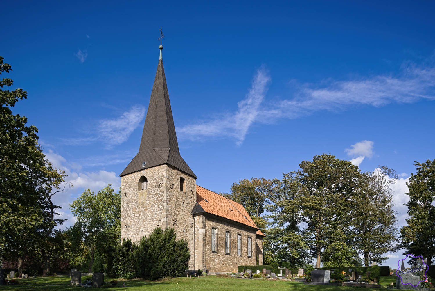 KircheAhrbergen.jpg Kirche Ahrbergen
