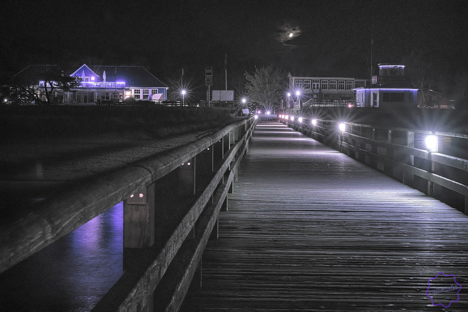 Seebruecke_Prerow.jpg Seebrücke um Mitternacht